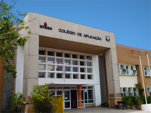 Professores do Colégio Aplicação da UFRGS reúnem-se para discutir IN 90 referente ao retorno gradual e seguro das atividades presenciais